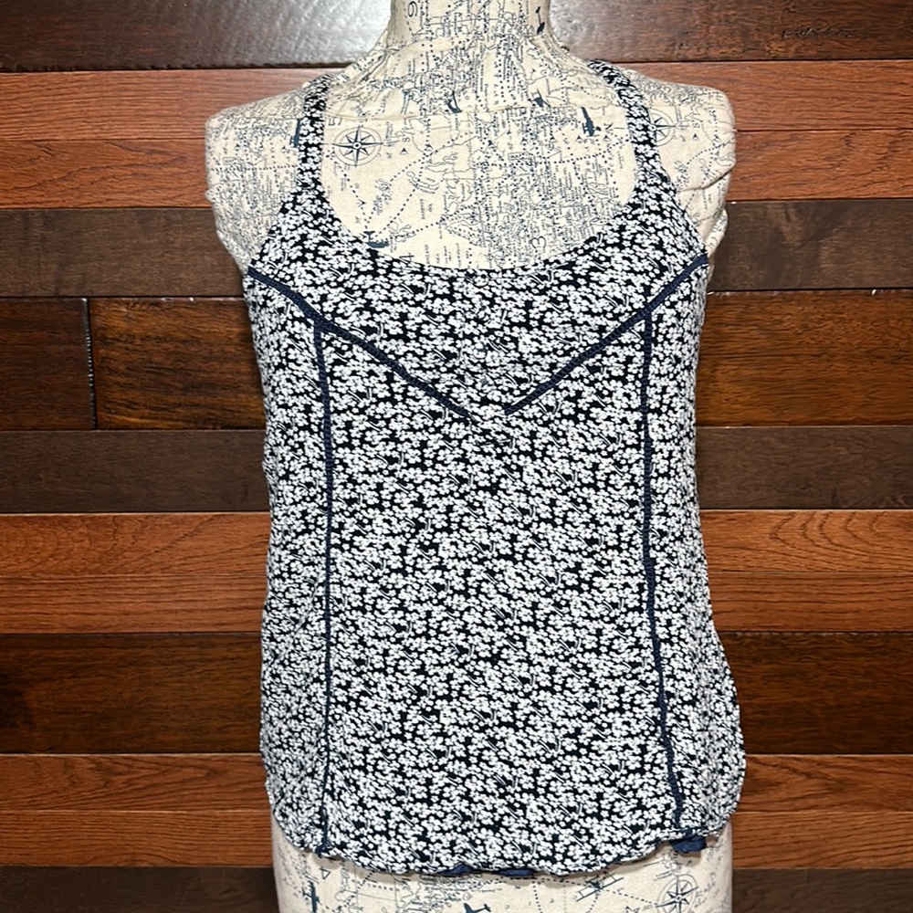 Princess Vera Wang Scoop Neck Navy Blue and White Floral Halter Tank Top